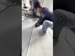 Revestimento de flocos de epoxi: resistente ao deslizamento e fácil de limpar