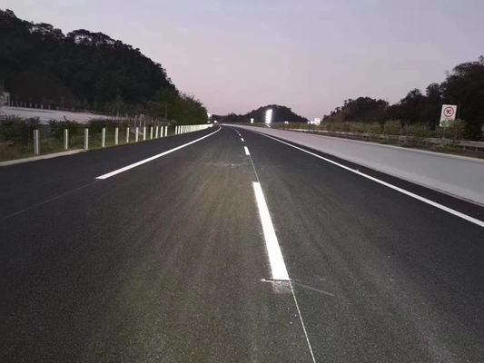 Tinta de marcação de fusão a quente brilhante com baixo COV Tinta termoplástica de trânsito
